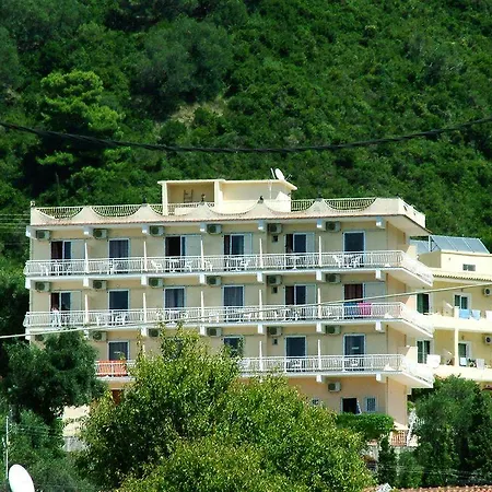 Golden Nests Apartment